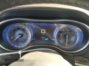 ✅ 2018 Chrysler 300 Touring • VIN: 2C3CCARG8JH280083 • Лот: 82828524. Опубликован ранее на Copart с пробегом 97 018 миль. Бесплатный доступ к архиву аукционных продаж из США и подробный отчёт об истории автомобиля на DreamBid. Изображение 9.