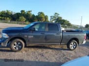 ✅ 2019 Ram 1500 SLT • VIN: 1C6RR7TT0KS596527 • Lot: 43378830. Wystawiony na IAAI z przebiegiem 155 862 mil. Bezpłatny archiwum sprzedaży aukcyjnych z USA i szczegółowy raport historii pojazdu na DreamBid. Zdjęcie 14.