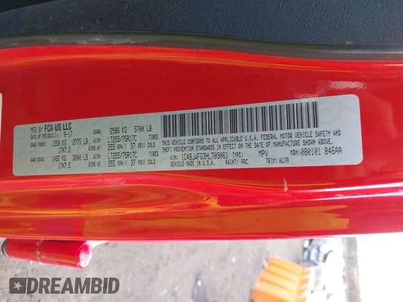 ✅ 2017 Jeep Wrangler Unlimited Rubicon Recon • VIN: 1C4BJWFG3HL709061 • Lot: 43798024. Listed on IAAI with 85,801 mi. Free auction sales archive from the USA and detailed vehicle history report at DreamBid. Image 9.