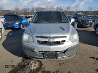 ✅ 2013 Chevrolet Captiva Sport LS • VIN: 3GNFL2EK9DS520369 • Lot: 42855305. Wystawiony na Copart z przebiegiem 113 699 mil. Bezpłatny archiwum sprzedaży aukcyjnych z USA i szczegółowy raport historii pojazdu na DreamBid. Zdjęcie 5.