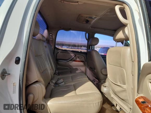 ✅ 2004 Toyota Tundra Limited • VIN: 5TBDT48194S450318 • Лот: 90944815. Опубликован ранее на Copart с пробегом 201 332 миль. Бесплатный доступ к архиву аукционных продаж из США и подробный отчёт об истории автомобиля на DreamBid. Изображение 10.