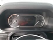 ✅ 2023 Land Rover Defender X-Dynamic SE • VIN: SALE2FEU9P2226186 • Lot: 43362315. Wystawiony na Copart z przebiegiem Nie podano. Bezpłatny archiwum sprzedaży aukcyjnych z USA i szczegółowy raport historii pojazdu na DreamBid. Zdjęcie 10.