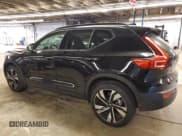 ✅ 2023 Volvo XC40 Ultimate Dark Theme • VIN: YV4L12UX0P2093949 • Лот: 83119964. Опубликован ранее на Copart с пробегом 11 047 миль. Бесплатный доступ к архиву аукционных продаж из США и подробный отчёт об истории автомобиля на DreamBid. Изображение 2.