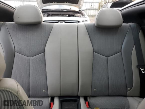 ✅ 2013 Hyundai Veloster w/Gray Int • VIN: KMHTC6AD9DU123900 • Lot: 79906394. Wystawiony na Copart z przebiegiem 103 950 mil. Bezpłatny archiwum sprzedaży aukcyjnych z USA i szczegółowy raport historii pojazdu na DreamBid. Zdjęcie 11.