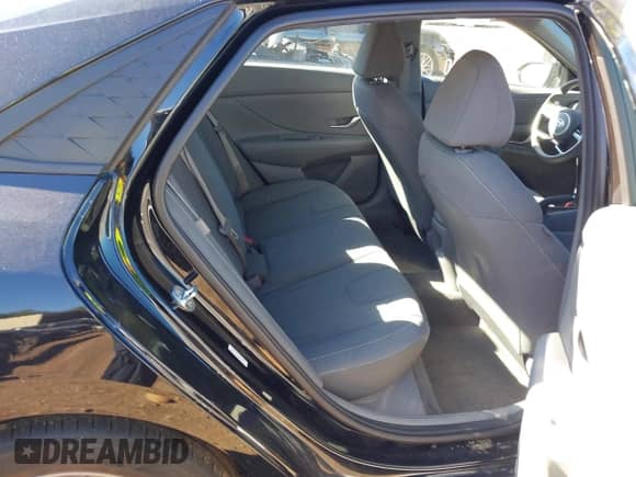 2024 Hyundai Elantra SEL with VIN KMHLM4DGXRU744383, listed as a IAAI auction lot 43606113 with 39,129 mi miles and . Bid and sale history available at DreamBid. Image 8.