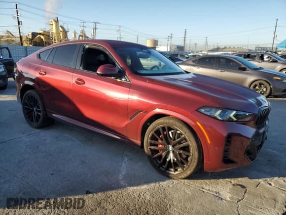 ✅ 2024 BMW X6 xDrive40i • VIN: 5UX33EX07R9V41884 • Лот: 71455465. Опубликован ранее на Copart с пробегом 9 278 миль. Бесплатный доступ к архиву аукционных продаж из США и подробный отчёт об истории автомобиля на DreamBid. Изображение 4.