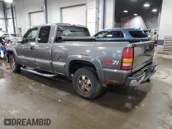 ✅ 2000 Chevrolet Silverado 1500 LT • VIN: 1GCEK19T8YE159480 • Лот: 80436784. Опубликован ранее на Copart с пробегом 317 666 миль. Бесплатный доступ к архиву аукционных продаж из США и подробный отчёт об истории автомобиля на DreamBid. Изображение 2.