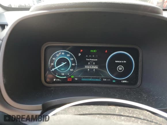 ✅ 2023 Hyundai Kona SE • VIN: KM8K23AGXPU180389 • Лот: 68912784. Опубликован ранее на Copart с пробегом 13 890 миль. Бесплатный доступ к архиву аукционных продаж из США и подробный отчёт об истории автомобиля на DreamBid. Изображение 9.