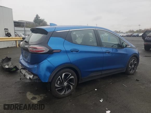 ✅ 2023 Chevrolet Bolt EV 1LT • VIN: 1G1FW6S01P4117896 • Lot: 82560924. Wystawiony na Copart z przebiegiem 18 324 mil. Bezpłatny archiwum sprzedaży aukcyjnych z USA i szczegółowy raport historii pojazdu na DreamBid. Zdjęcie 3.