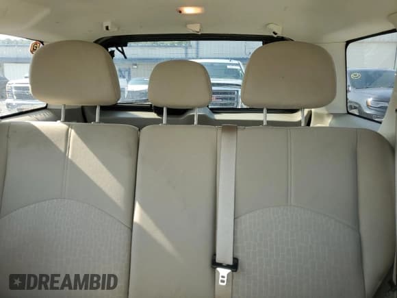 ✅ 2010 Mercury Mariner • VIN: 4M2CN9BG7AKJ14199 • Lot: 65280055. Listed on Copart with 150,119 mi. Free auction sales archive from the USA and detailed vehicle history report at DreamBid. Image 10.