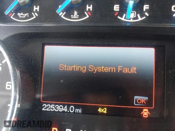 ✅ 2013 Ford F-150 XL • VIN: 1FTFW1ET7DFC63560 • Lot: 43664058. Wystawiony na IAAI z przebiegiem 225 394 mil. Bezpłatny archiwum sprzedaży aukcyjnych z USA i szczegółowy raport historii pojazdu na DreamBid. Zdjęcie 17.