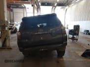 ✅ 2018 Toyota 4Runner SR5 • VIN: JTEBU5JR7J5533535 • Лот: 42087935. Опубликован ранее на IAAI с пробегом 79 095 миль. Бесплатный доступ к архиву аукционных продаж из США и подробный отчёт об истории автомобиля на DreamBid. Изображение 15.