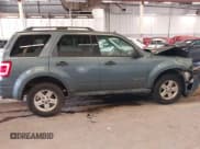 ✅ 2011 Ford Escape Hybrid • VIN: 1FMCU4K31BKC63987 • Лот: 41987374. Опубликован ранее на IAAI с пробегом 111 568 миль. Бесплатный доступ к архиву аукционных продаж из США и подробный отчёт об истории автомобиля на DreamBid. Изображение 14.