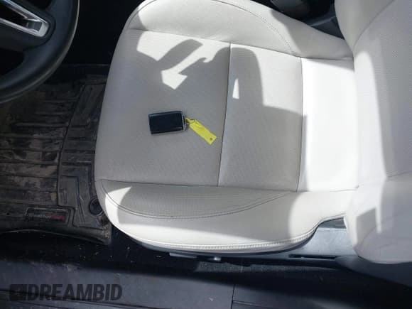 ✅ 2019 Mazda 3 Premium • VIN: 3MZBPAEM1KM104189 • Lot: 42012587. Listed on IAAI with 60,727 mi. Free auction sales archive from the USA and detailed vehicle history report at DreamBid. Image 11.