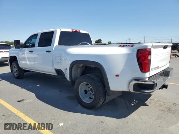 ✅ 2017 Chevrolet Silverado 2500HD Work Truck • VIN: 1GC1KUEY6HF216982 • Lot: 62903995. Wystawiony na Copart z przebiegiem 259 446 mil. Bezpłatny archiwum sprzedaży aukcyjnych z USA i szczegółowy raport historii pojazdu na DreamBid. Zdjęcie 2.