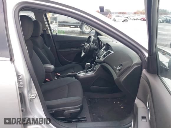 ✅ 2011 Chevrolet Cruze ECO 1XF • VIN: 1G1PJ5S96B7174047 • Lot: 43635041. Listed on IAAI with 124,992 mi. Free auction sales archive from the USA and detailed vehicle history report at DreamBid. Image 5.