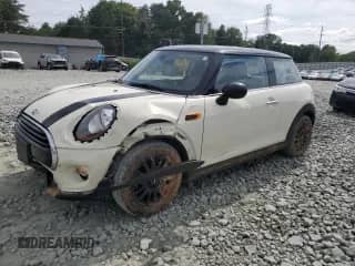 2016 MINI Hardtop with VIN WMWXP5C5XG2D14350, listed as a Copart auction lot 69520815 with 47,360 mi miles and Salvage title. Bid and sale history available at DreamBid. Image 1.
