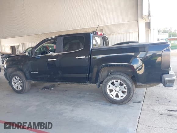 ✅ 2017 Chevrolet Colorado 2WD LT • VIN: 1GCGSCEN0H1151733 • Лот: 43346204. Опубликован ранее на IAAI с пробегом 129 741 миль. Бесплатный доступ к архиву аукционных продаж из США и подробный отчёт об истории автомобиля на DreamBid. Изображение 14.
