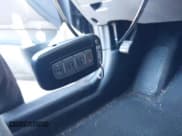 ✅ 2013 Hyundai Sonata SE • VIN: 5NPEC4AC8DH687136 • Lot: 43453065. Listed on IAAI with 164,631 mi. Free auction sales archive from the USA and detailed vehicle history report at DreamBid. Image 11.