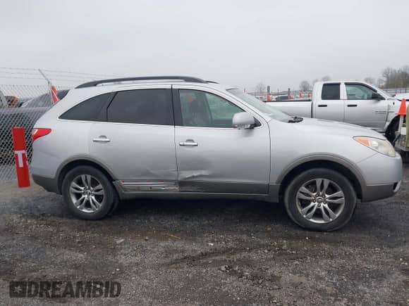 2012 Hyundai Veracruz Limited с VIN KM8NU4CC4CU190899, выставлен на аукционе IAAI как лот 41511662 с пробегом 201 617 миль миль и . История ставок и продаж доступна на DreamBid. Изображение 13.