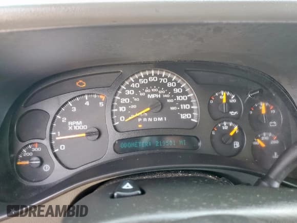 ✅ 2006 Chevrolet Silverado 2500HD LT1 • VIN: 1GCHC23216F119426 • Lot: 59610945. Wystawiony na Copart z przebiegiem 219 581 mil. Bezpłatny archiwum sprzedaży aukcyjnych z USA i szczegółowy raport historii pojazdu na DreamBid. Zdjęcie 9.