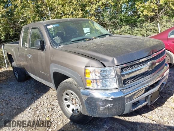 ✅ 2013 Chevrolet Silverado 1500 Work Truck • VIN: 1GCRKPEA7DZ271263 • Lot: 43598949. Listed on IAAI with 155,799 mi. Free auction sales archive from the USA and detailed vehicle history report at DreamBid. Image 1.
