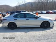 ✅ 2022 Toyota Camry SE • VIN: 4T1G11BK8NU068977 • Lot: 41791295. Wystawiony na IAAI z przebiegiem 28 555 mil. Bezpłatny archiwum sprzedaży aukcyjnych z USA i szczegółowy raport historii pojazdu na DreamBid. Zdjęcie 13.