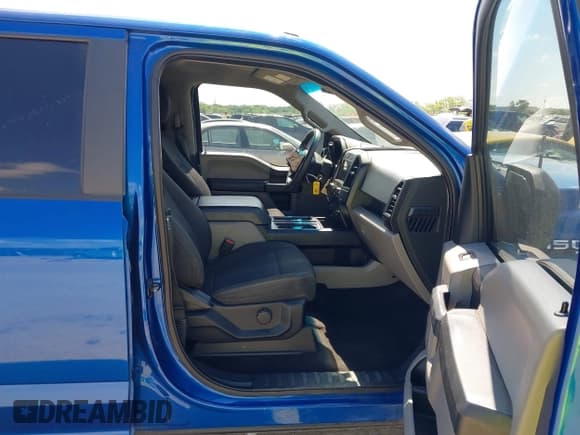 ✅ 2017 Ford F-150 XL • VIN: 1FTEW1CP5HFA25259 • Lot: 42227504. Listed on IAAI with 157,391 mi. Free auction sales archive from the USA and detailed vehicle history report at DreamBid. Image 5.
