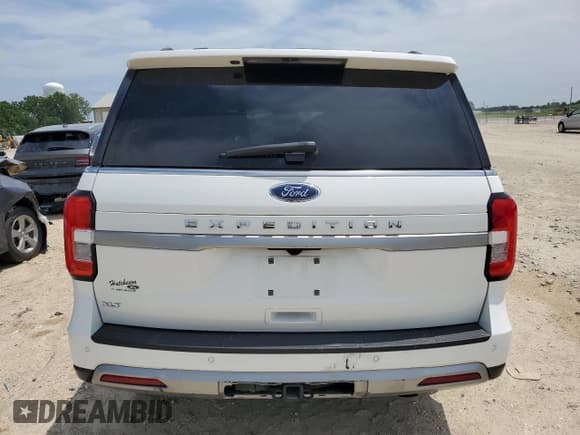 ✅ 2024 Ford Expedition XLT • VIN: 1FMJU1J84REA81230 • Лот: 66013115. Опубликован ранее на Copart с пробегом 14 456 миль. Бесплатный доступ к архиву аукционных продаж из США и подробный отчёт об истории автомобиля на DreamBid. Изображение 6.