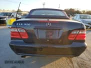 ✅ 2003 Mercedes-Benz CLK 320 • VIN: WDBLK65GX3T144205 • Lot: 92627495. Wystawiony na Copart z przebiegiem 142 399 mil. Bezpłatny archiwum sprzedaży aukcyjnych z USA i szczegółowy raport historii pojazdu na DreamBid. Zdjęcie 6.