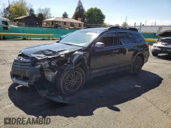 ✅ 2013 Subaru Outback Limited • VIN: 4S4BRDSC8D2271844 • Lot: 81264045. Listed on Copart with 103,685 mi. Free auction sales archive from the USA and detailed vehicle history report at DreamBid. Image 1.