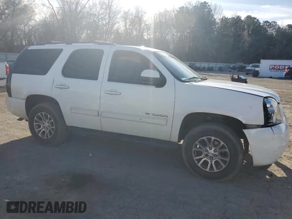 ✅ 2009 GMC Yukon • VIN: 1GKEC23389R292265 • Лот: 46250415. Опубликован ранее на Copart с пробегом 222 567 миль. Бесплатный доступ к архиву аукционных продаж из США и подробный отчёт об истории автомобиля на DreamBid. Изображение 4.