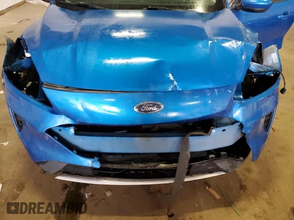 ✅ 2020 Ford Escape SE • VIN: 1FMCU9G69LUB27404 • Lot: 85390575. Listed on Copart with 120,317 mi. Free auction sales archive from the USA and detailed vehicle history report at DreamBid. Image 12.