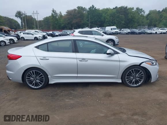 ✅ 2018 Hyundai Elantra Sport • VIN: KMHD04LB7JU681320 • Lot: 43249057. Listed on IAAI with 83,476 mi. Free auction sales archive from the USA and detailed vehicle history report at DreamBid. Image 13.