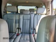 ✅ 2004 Lincoln Aviator Luxury • VIN: 5LMEU68H94ZJ19716 • Lot: 85882105. Wystawiony na Copart z przebiegiem 90 221 mil. Bezpłatny archiwum sprzedaży aukcyjnych z USA i szczegółowy raport historii pojazdu na DreamBid. Zdjęcie 10.