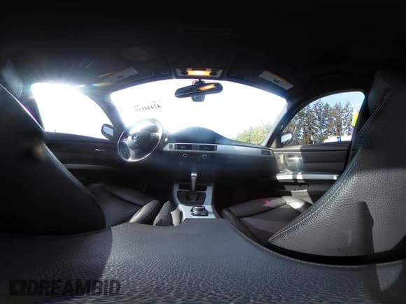 ✅ 2011 BMW 3 Series 335i xDrive • VIN: WBAPL5G56BNN22266 • Lot: 42444119. Listed on IAAI with 136,698 mi. Free auction sales archive from the USA and detailed vehicle history report at DreamBid. Image 19.