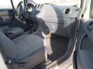 ✅ 2012 Ford Transit Connect XLT • VIN: NM0LS6BN5CT083637 • Lot: 41548714. Wystawiony na IAAI z przebiegiem 179 775 mil. Bezpłatny archiwum sprzedaży aukcyjnych z USA i szczegółowy raport historii pojazdu na DreamBid. Zdjęcie 5.