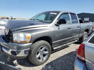 ✅ 2006 Dodge 1500 SLT • VIN: 1D7HU18N36S613455 • Лот: 72040544. Опубликован ранее на Copart с пробегом Не указан. Бесплатный доступ к архиву аукционных продаж из США и подробный отчёт об истории автомобиля на DreamBid. Изображение 1.