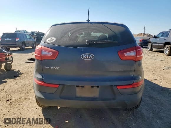 ✅ 2012 Kia Sportage LX • VIN: KNDPB3A21C7198464 • Lot: 81725085. Wystawiony na Copart z przebiegiem 167 664 mil. Bezpłatny archiwum sprzedaży aukcyjnych z USA i szczegółowy raport historii pojazdu na DreamBid. Zdjęcie 6.