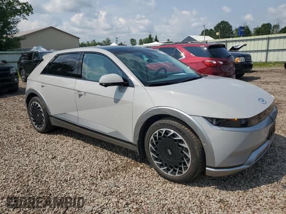 ✅ 2024 Hyundai Ioniq 5 Limited • VIN: KM8KRDDFXRU239402 • Lot: 63258125. Listed on Copart with 7,112 mi. Free auction sales archive from the USA and detailed vehicle history report at DreamBid. Image 4.