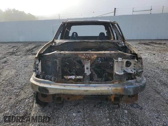 ✅ 2000 Ford F-150 XL • VIN: 1FTRX18L2YNC34422 • Лот: 71864455. Опубликован ранее на Copart с пробегом Не указан. Бесплатный доступ к архиву аукционных продаж из США и подробный отчёт об истории автомобиля на DreamBid. Изображение 5.