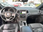 ✅ 2018 Jeep Grand Cherokee Limited • VIN: 1C4RJFBG9JC331337 • Lot: 94125845. Wystawiony na Copart z przebiegiem 148 016 mil. Bezpłatny archiwum sprzedaży aukcyjnych z USA i szczegółowy raport historii pojazdu na DreamBid. Zdjęcie 9.