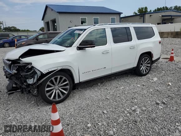 ✅ 2023 Jeep Grand Wagoneer • VIN: 1C4SJSEP2PS557840 • Лот: 69240965. Опубликован ранее на Copart с пробегом 37 285 миль. Бесплатный доступ к архиву аукционных продаж из США и подробный отчёт об истории автомобиля на DreamBid. Изображение 1.