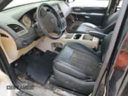 ✅ 2020 Dodge Grand Caravan SXT • VIN: 2C4RDGCG0LR189708 • Лот: 92041845. Опубликован ранее на Copart с пробегом Не указан. Бесплатный доступ к архиву аукционных продаж из США и подробный отчёт об истории автомобиля на DreamBid. Изображение 7.