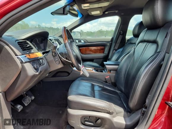 ✅ 2014 Lincoln MKS EcoBoost • VIN: 1LNHL9FT7EG602730 • Lot: 63655135. Listed on Copart with 129,476 mi. Free auction sales archive from the USA and detailed vehicle history report at DreamBid. Image 7.