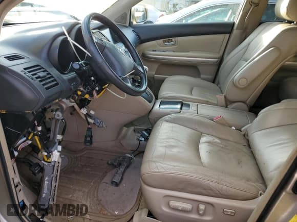 ✅ 2006 Lexus RX 400h • VIN: JTJHW31U860010379 • Лот: 92355135. Опубликован ранее на Copart с пробегом Не указан. Бесплатный доступ к архиву аукционных продаж из США и подробный отчёт об истории автомобиля на DreamBid. Изображение 7.