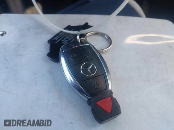 ✅ 2018 Mercedes-Benz GL 450 • VIN: 4JGDF6EE1JA999114 • Lot: 43748546. Listed on IAAI with 118,589 mi. Free auction sales archive from the USA and detailed vehicle history report at DreamBid. Image 11.