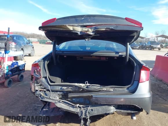 ✅ 2020 Hyundai Sonata Blue • VIN: KMHL24JJ2LA016152 • Лот: 41655476. Опубликован ранее на IAAI с пробегом 168 982 миль. Бесплатный доступ к архиву аукционных продаж из США и подробный отчёт об истории автомобиля на DreamBid. Изображение 17.