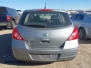 ✅ 2010 Nissan Versa SL • VIN: 3N1BC1CP4AL372995 • Lot: 43674224. Listed on IAAI with 110,540 mi. Free auction sales archive from the USA and detailed vehicle history report at DreamBid. Image 17.