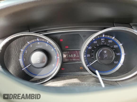 ✅ 2014 Hyundai Sonata GLS • VIN: 5NPEB4ACXEH946990 • Lot: 65757844. Listed on Copart with 101,332 mi. Free auction sales archive from the USA and detailed vehicle history report at DreamBid. Image 9.